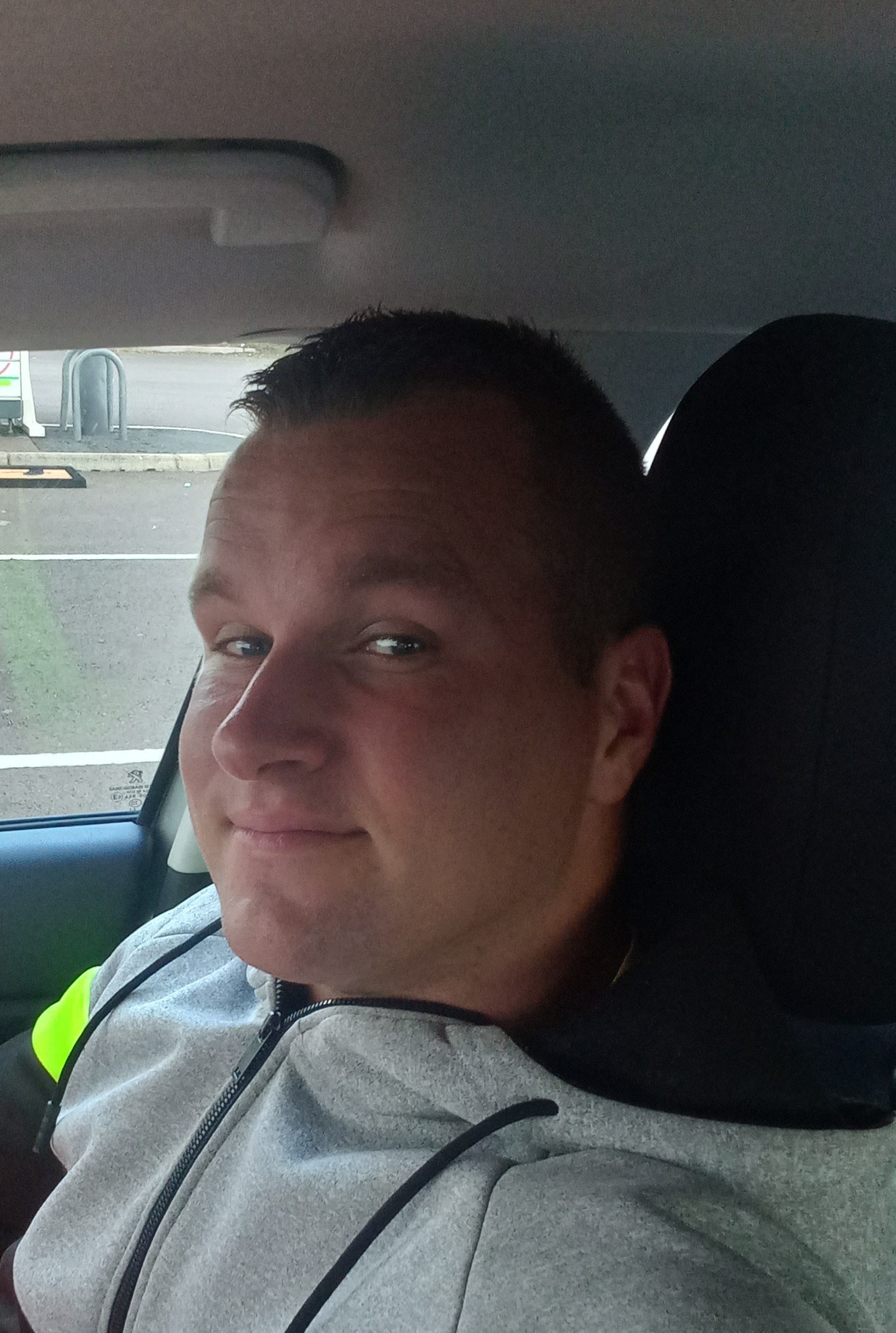 Orfeo - Essert-sous-Champvent - Vaud | Rencontre Mature