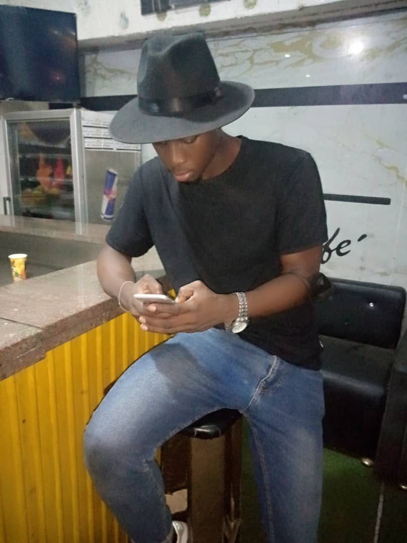 Alfred - Riken AG - Argovie | Rencontre Mature