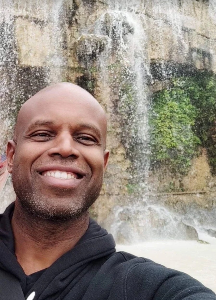 Hachem - Concise - Vaud | Rencontre Mature